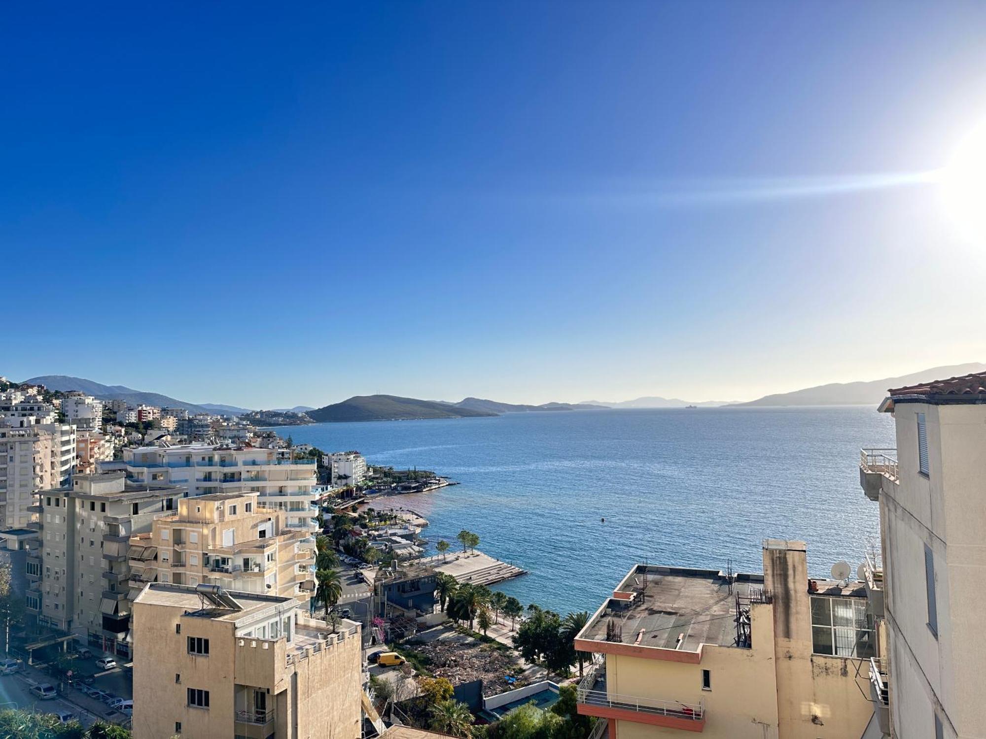 Rose Sea View Apartment Sarandë Exteriör bild